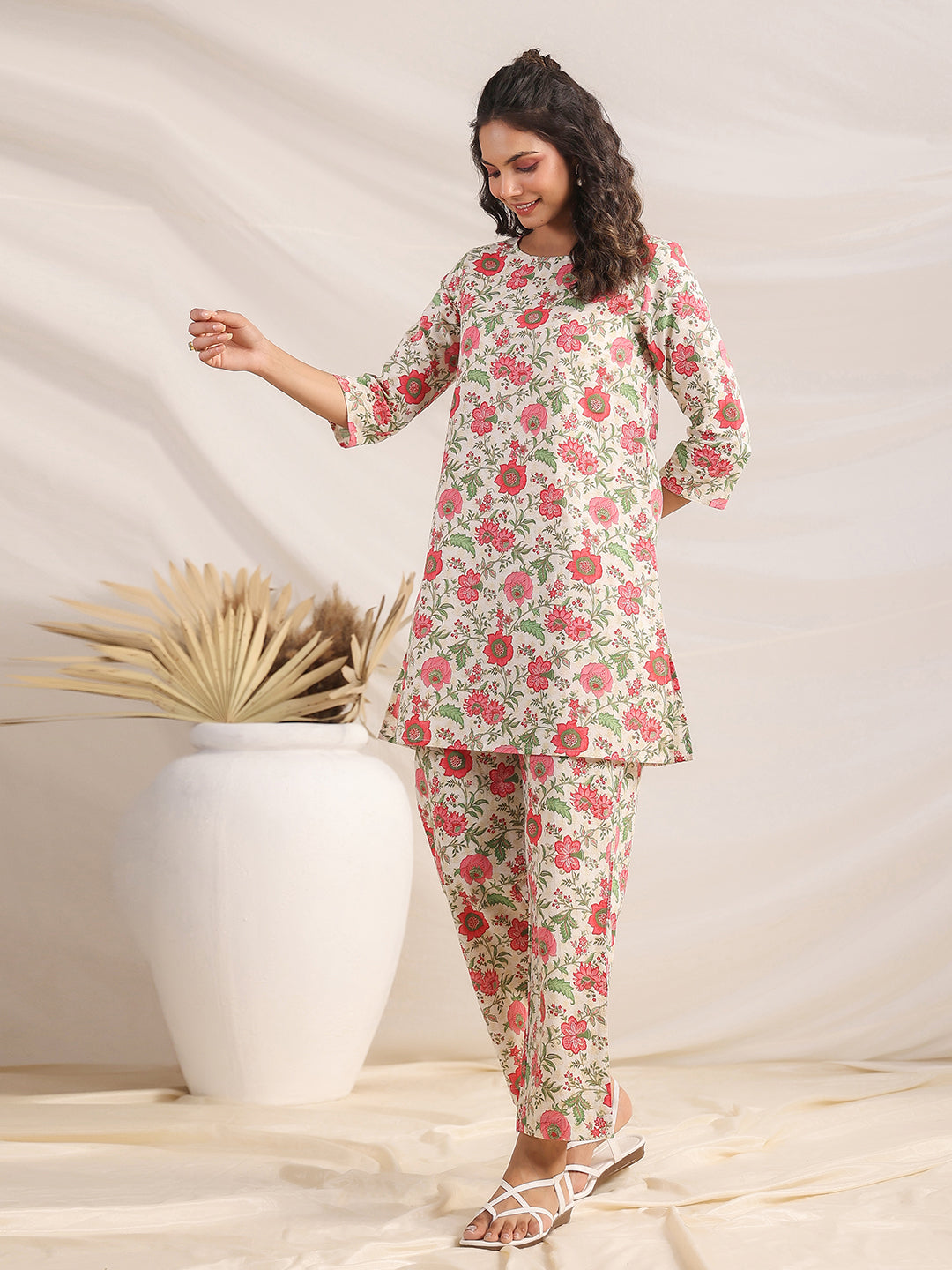 Janasya A-Line Cambric Beige Floral Round Neck Co-Ords - Distacart