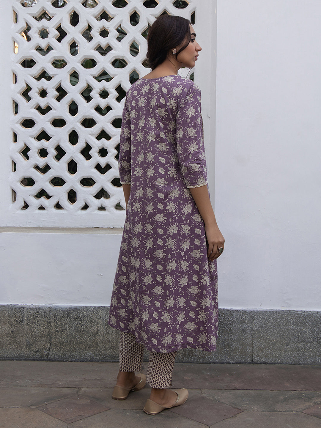 Janasya Purple Cambric Floral Kurta Set