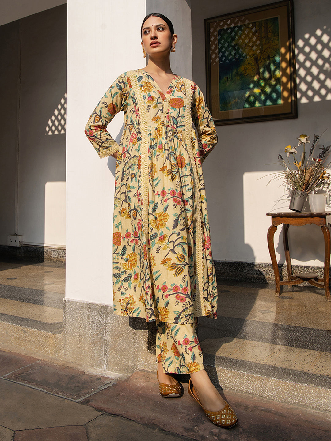 Janasya Gathered Cambric Beige Floral V-Neck Kurta & Bottom - Distacart