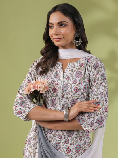 Janasya Regular Cambric White Floral Notch Neck Set - Distacart