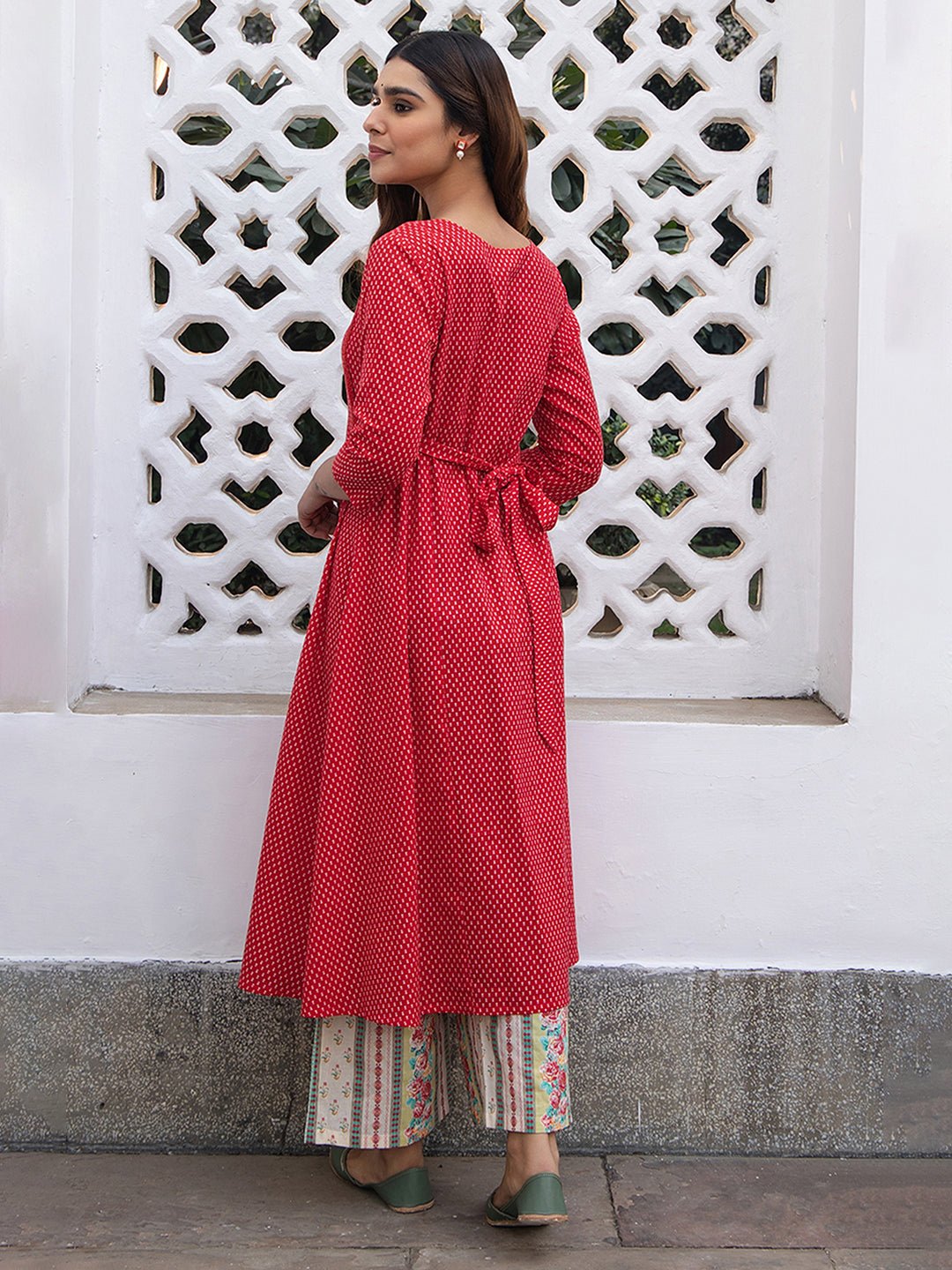 Janasya Dark Cotton Ethnic Motifs A-Line Kurta Set
