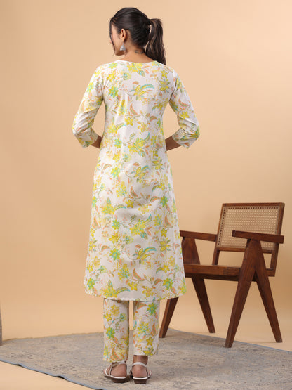Janasya A-Line Cambric White Floral V-Neck Set - Distacart