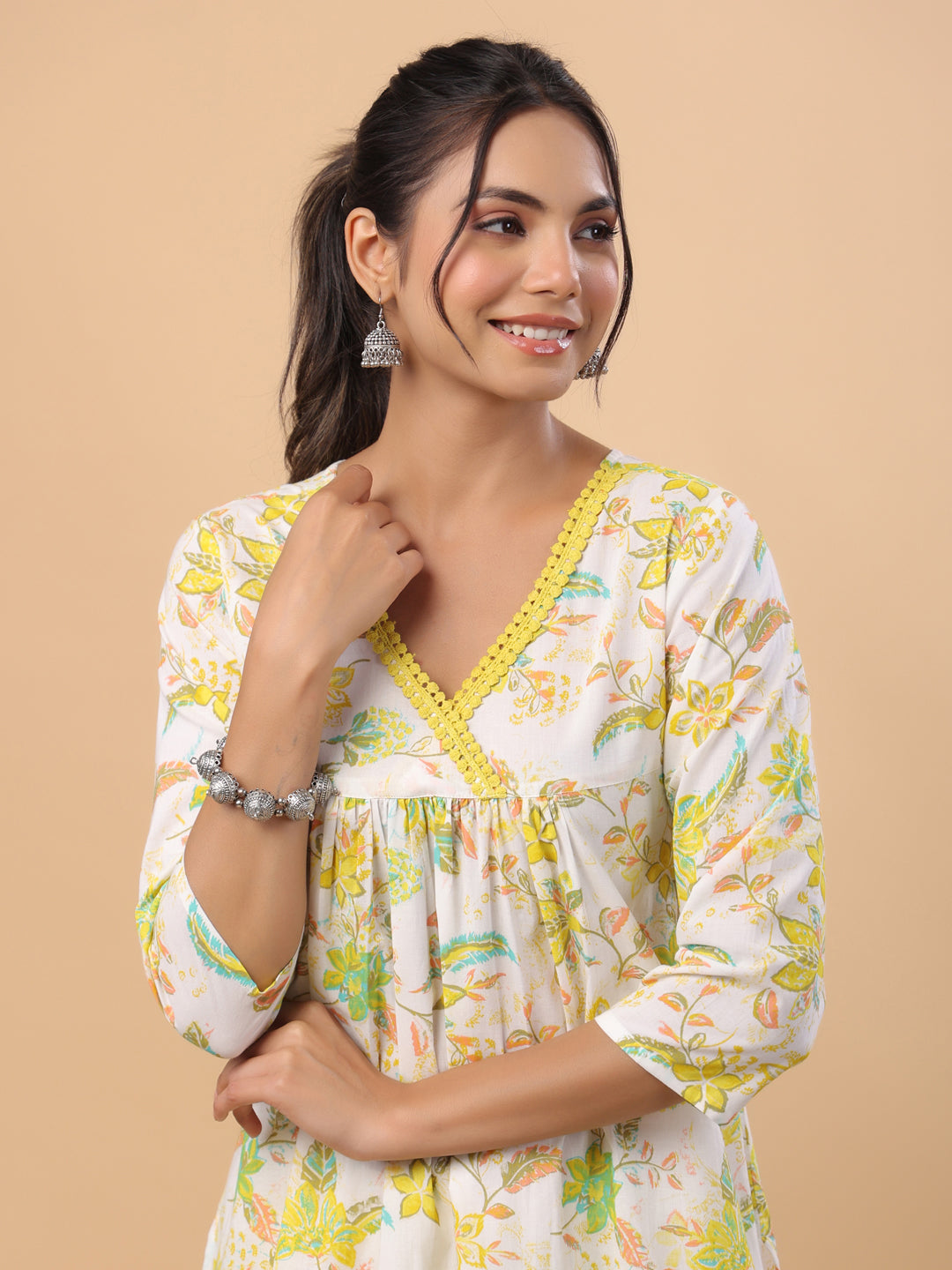 Janasya A-Line Cambric White Floral V-Neck Set - Distacart