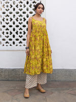 Thumbnail for Janasya Bright Cotton Floral Gathered Kurta Set