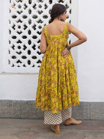 Thumbnail for Janasya Bright Cotton Floral Gathered Kurta Set