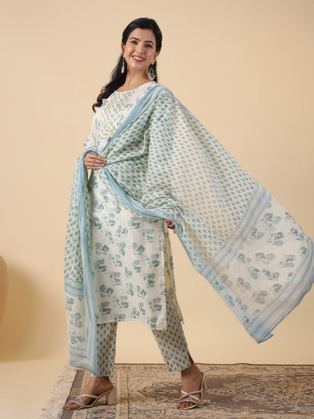 Janasya Bright Cotton Floral Straight Kurta Set