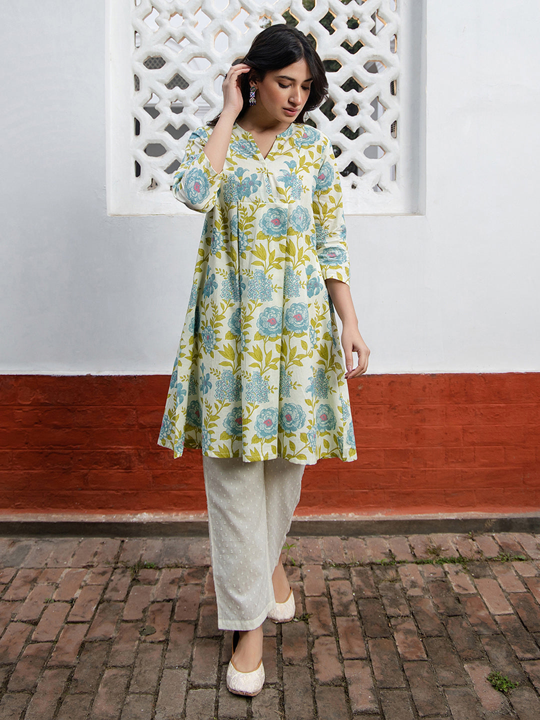 Janasya From Style Master Cotton Floral Regular Tunic