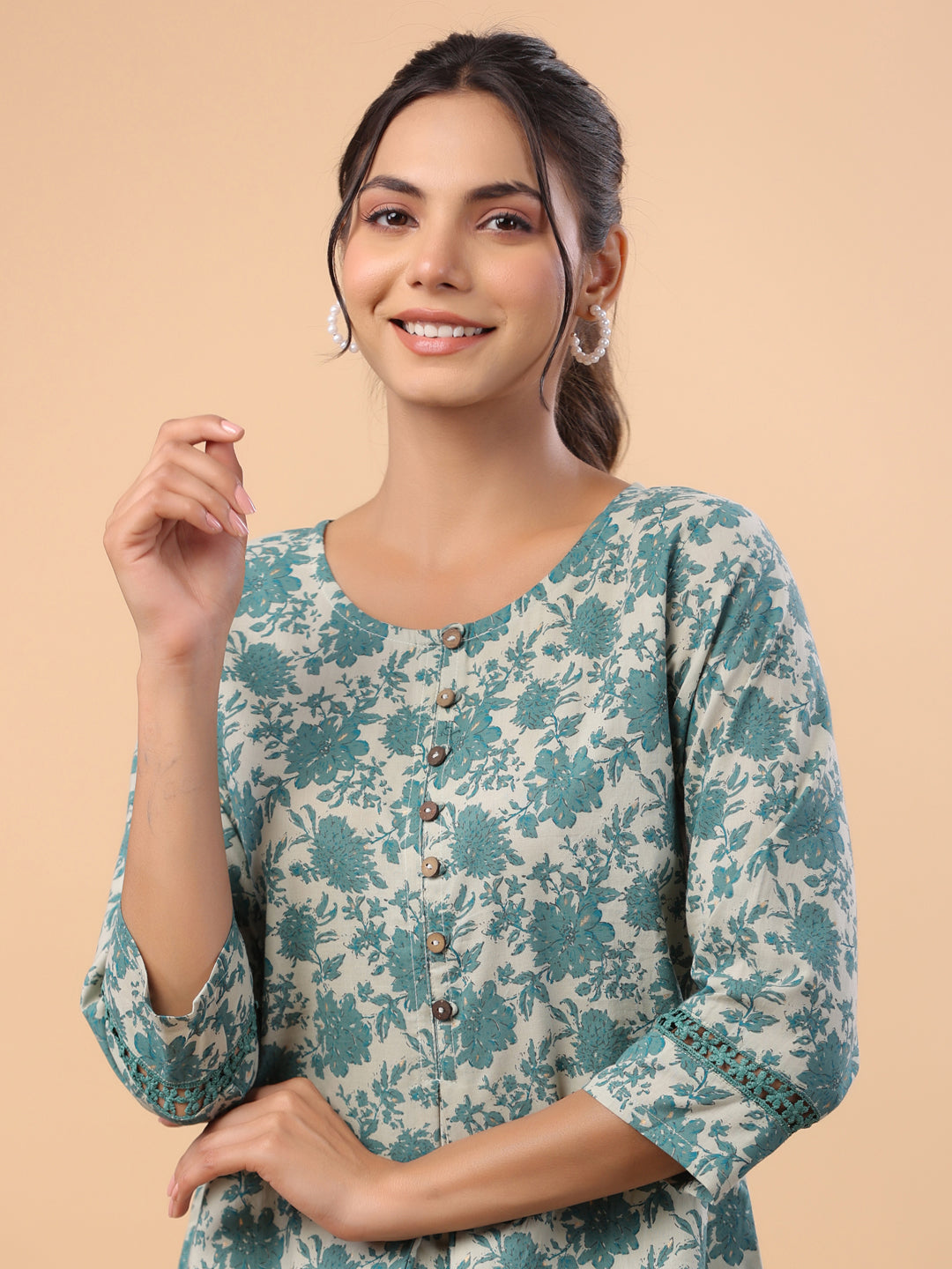 Janasya Sage Cambric Floral Tunic
