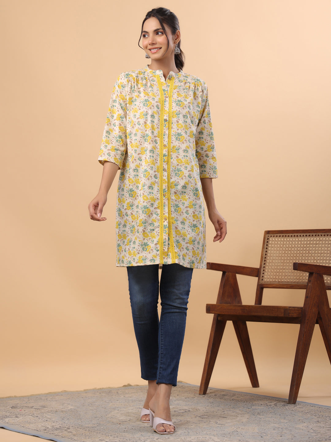 Janasya Beige Cambric Floral Tunic