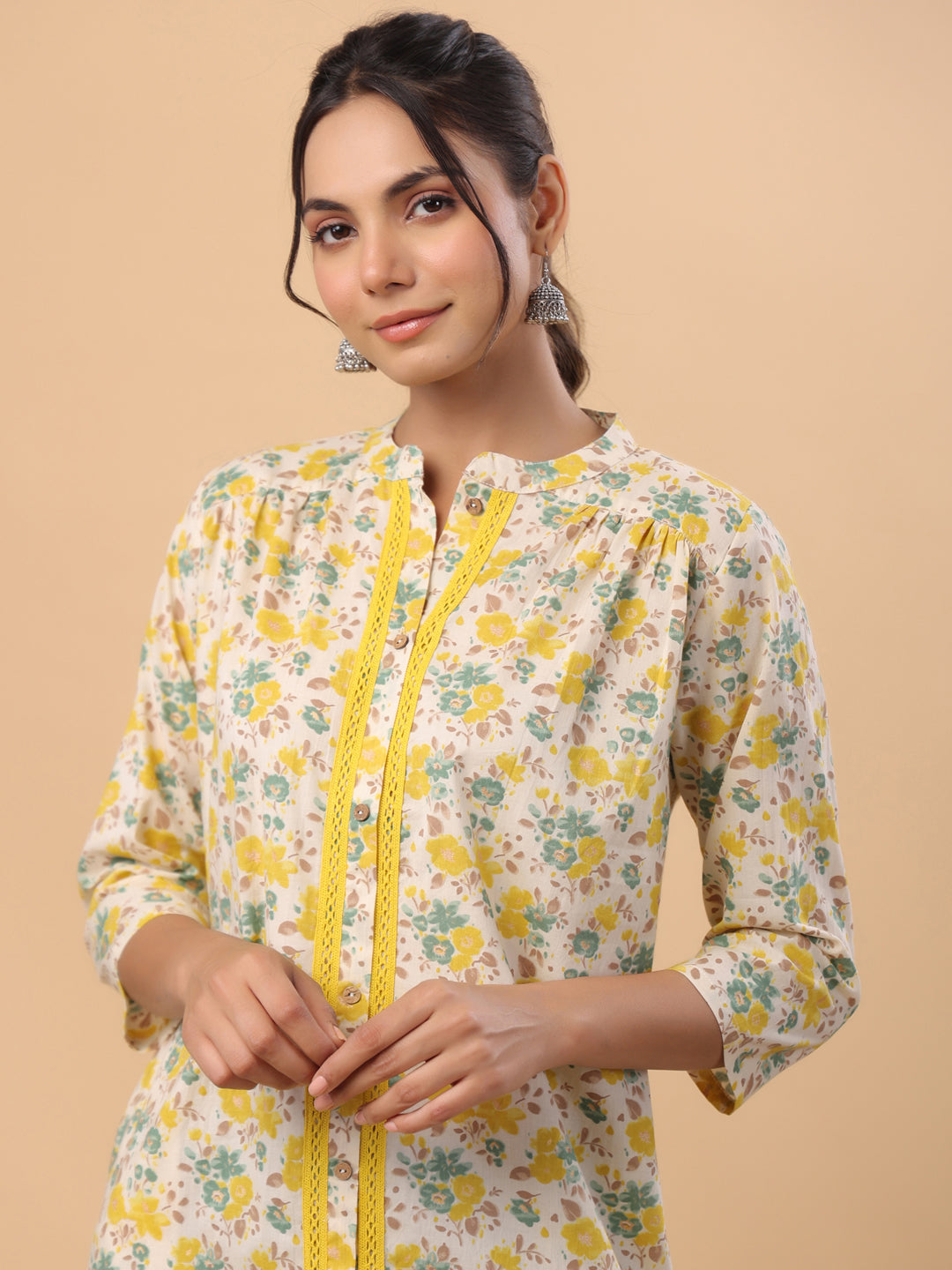 Janasya Beige Cambric Floral Tunic