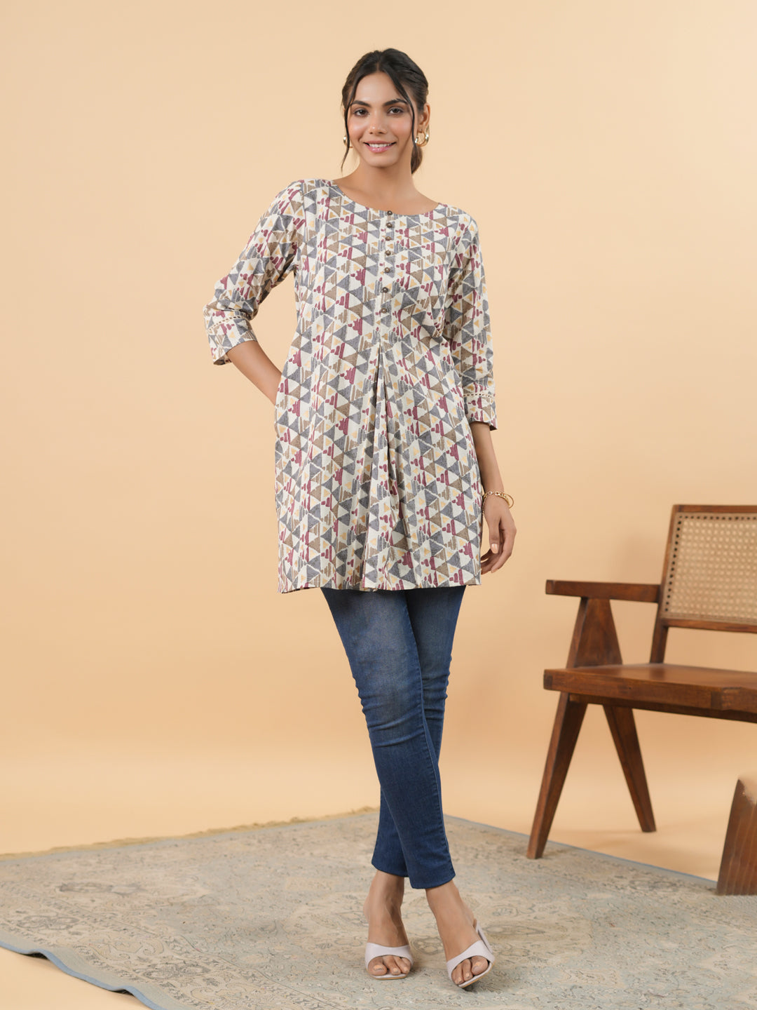 Janasya Regular Cambric Off White Gemometric Round Neck Tunic - Distacart