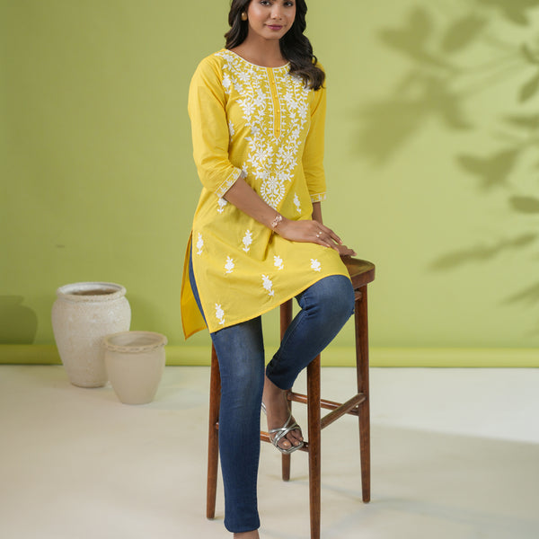 Janasya Straight Cotton Cambric Yellow Ethnic Motifs Round Neck Tunic - Distacart