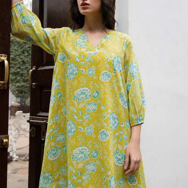 Janasya From Style Master Georgette Floral Regular Tunic