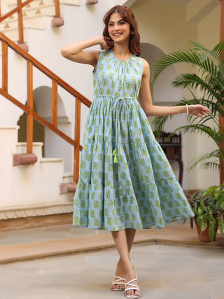 Janasya Light Cotton Paisley Tiered Dress