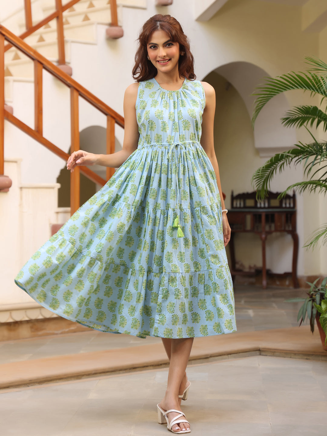 Janasya Light Cotton Paisley Tiered Dress