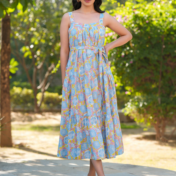 Janasya Light Cotton Floral Tiered Dress