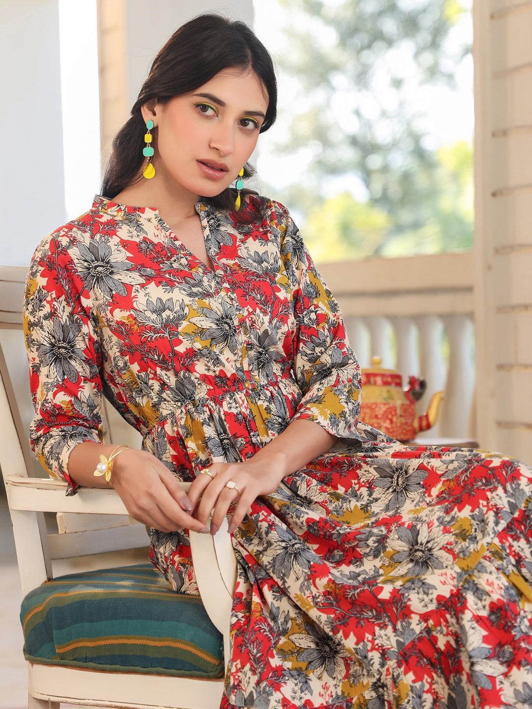 Janasya Dark Cotton Floral Tiered Dress