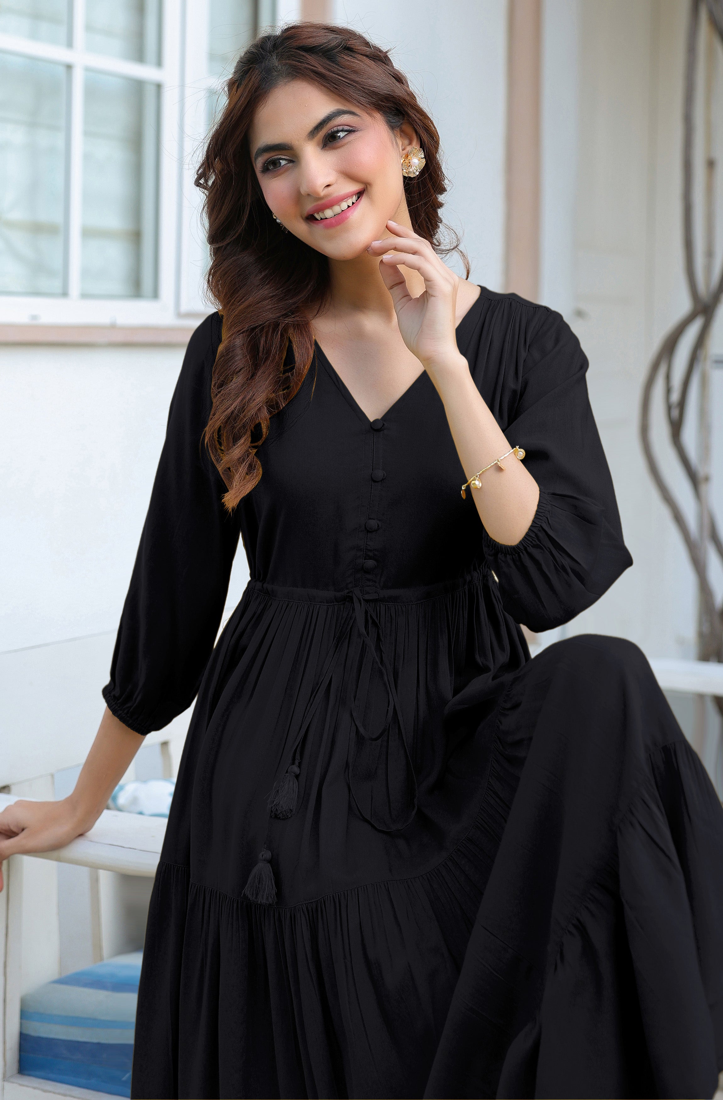 Janasya Dark Rayon Solid Tiered Dress