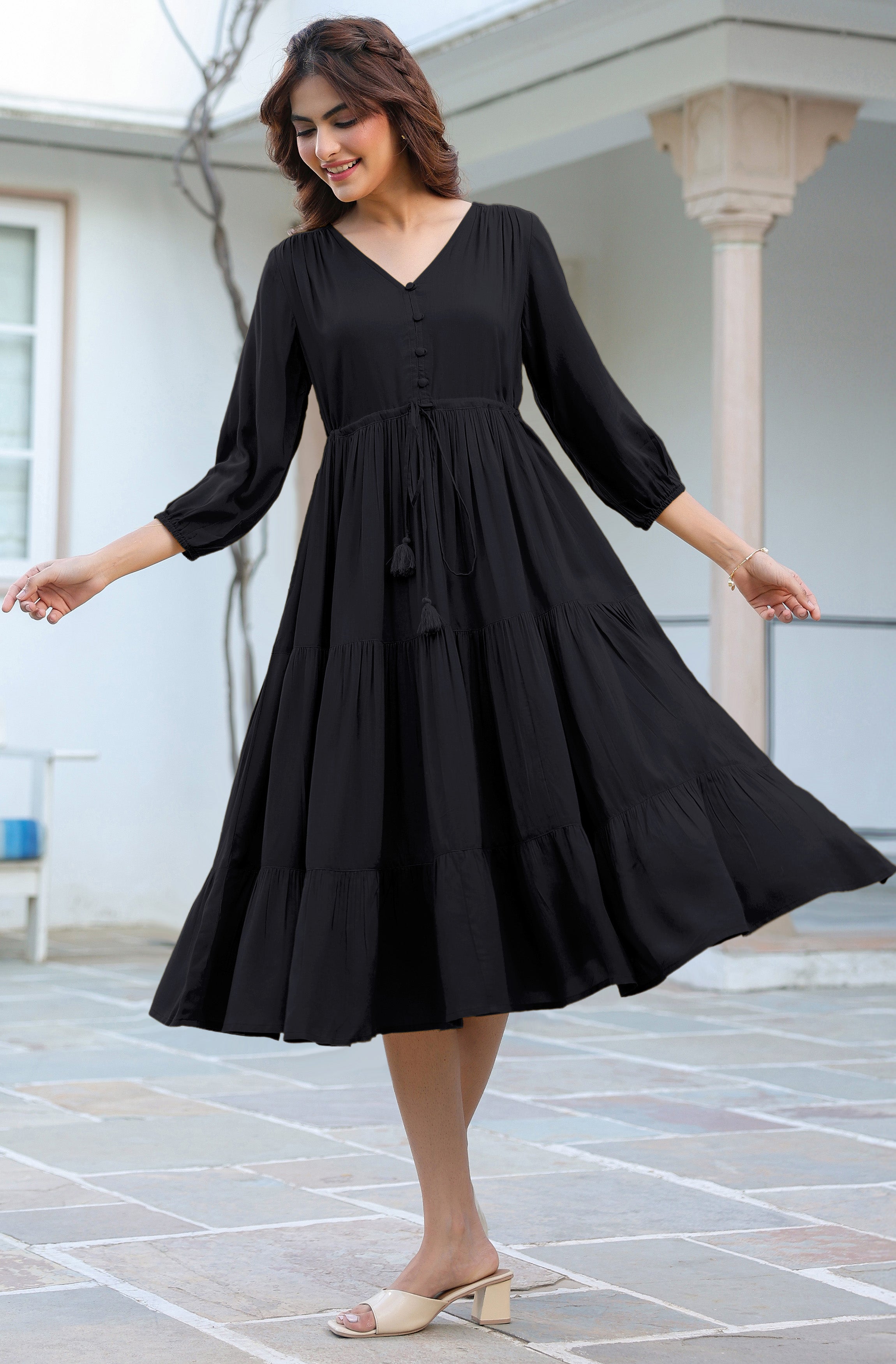 Janasya Dark Rayon Solid Tiered Dress
