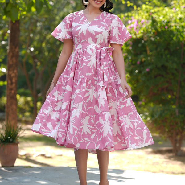 Janasya Light Cotton Floral Tiered Dress