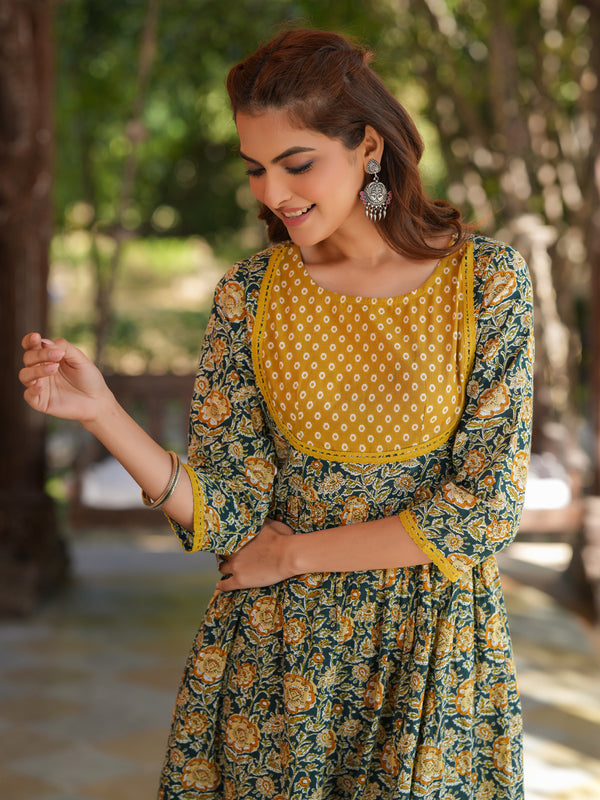 Janasya Dark Cotton Floral A-Line Kurta Set