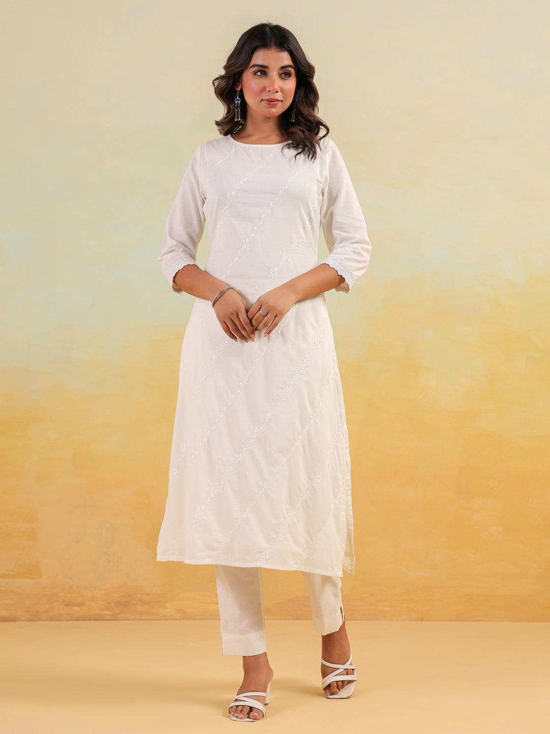 Janasya Light Cotton Embroidered Straight Kurta Set