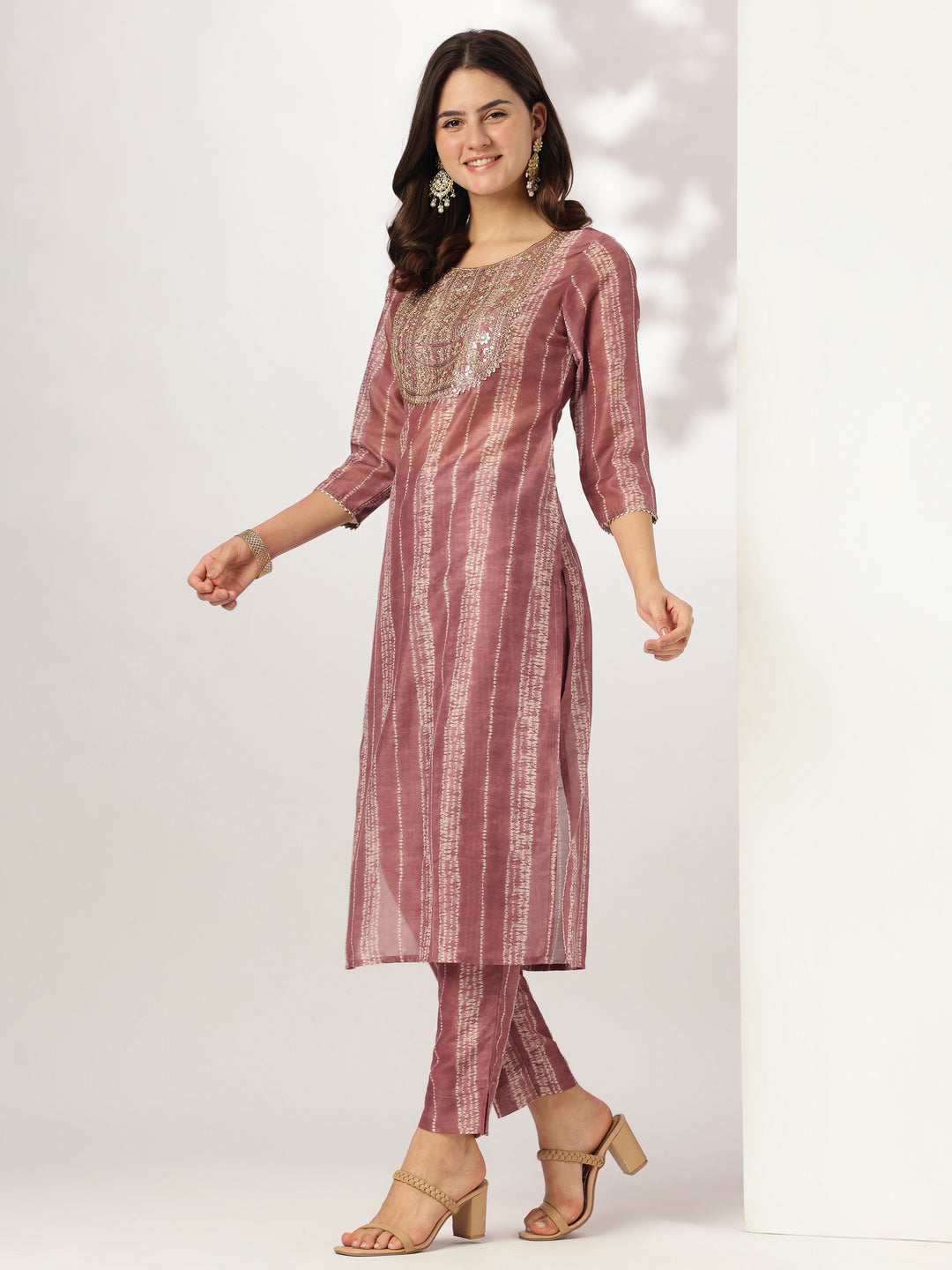 Janasya Dark Silk Blend Tie & dye Straight Kurta Set