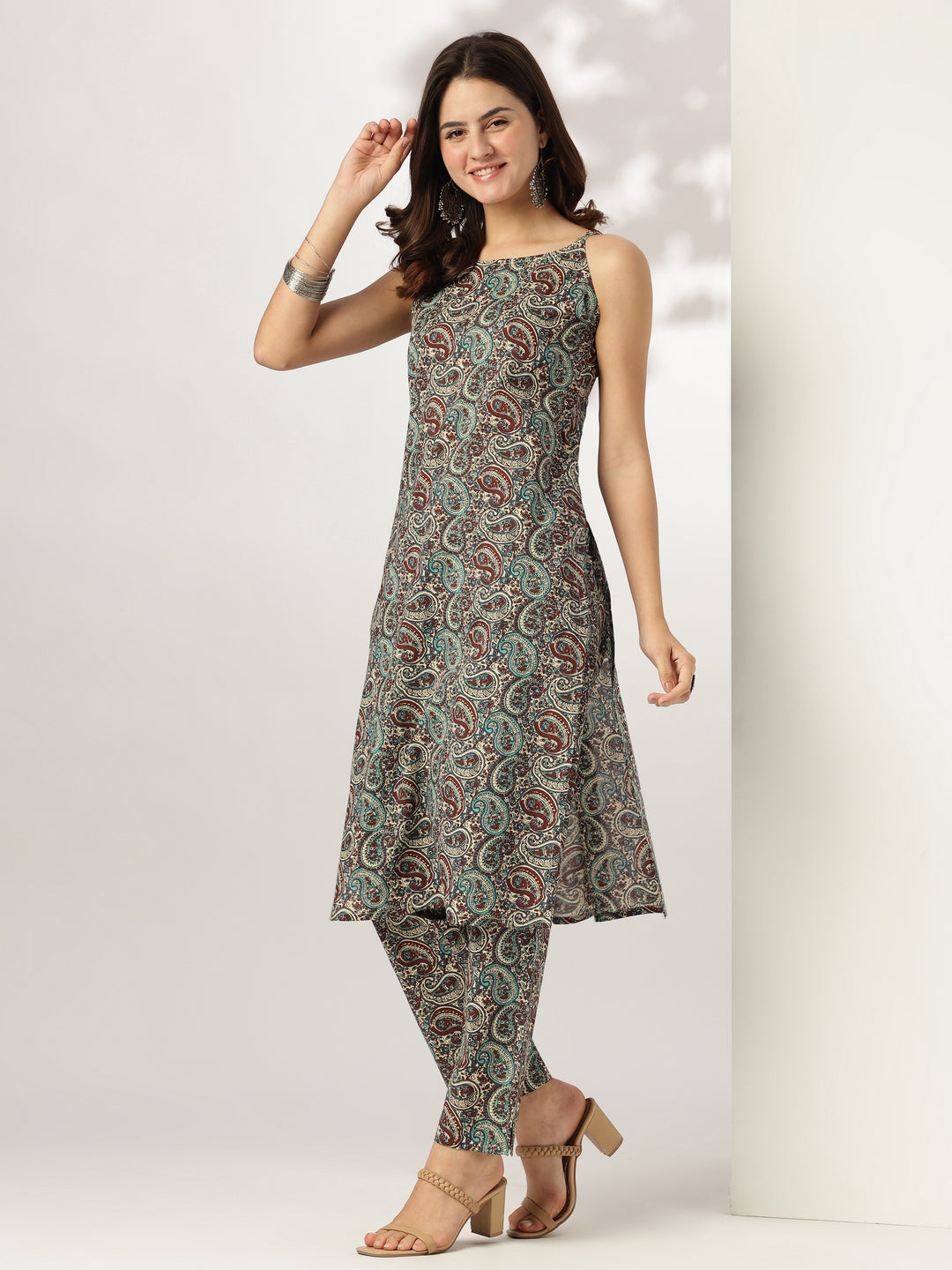 Janasya Dark Cotton Ethnic Motifs Straight Kurta Set