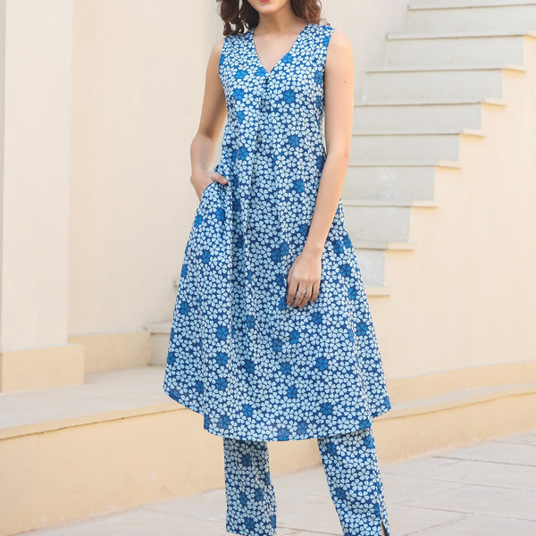 Janasya Dark Cotton Floral A-Line Kurta Set