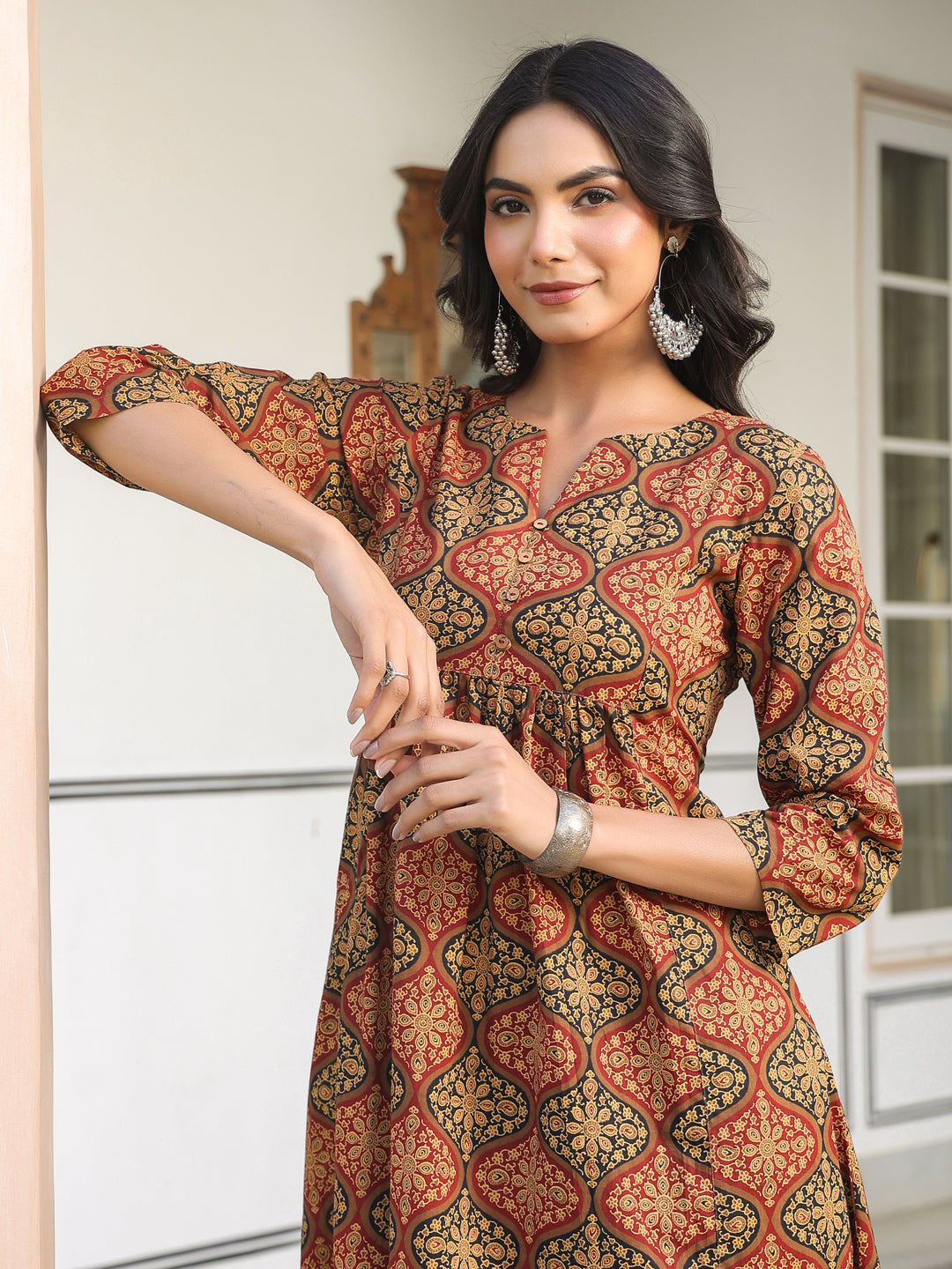 Janasya Dark Cotton Ethnic Motifs A-Line Kurta Set