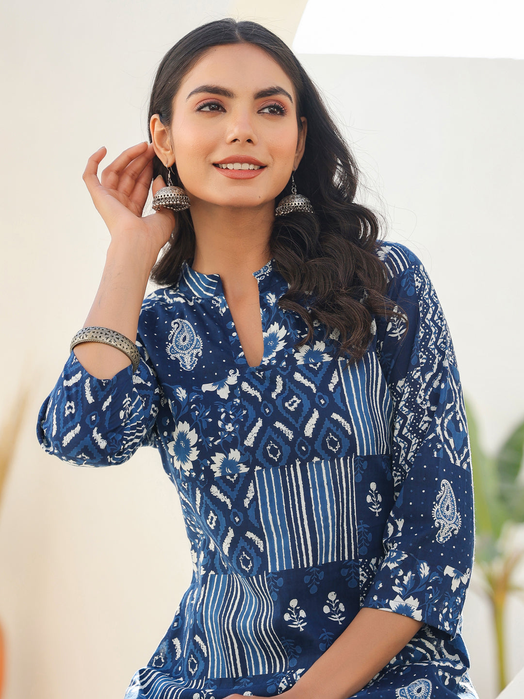 Janasya Dark Cotton Ethnic Motifs Straight Kurta Set