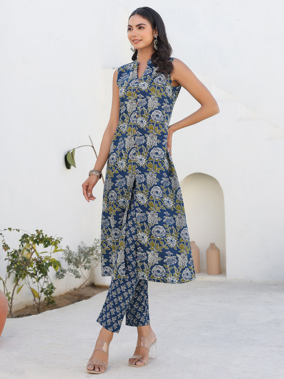 Janasya Dark Cotton Floral A-Line Kurta Set