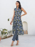 Thumbnail for Janasya Dark Cotton Floral A-Line Kurta Set