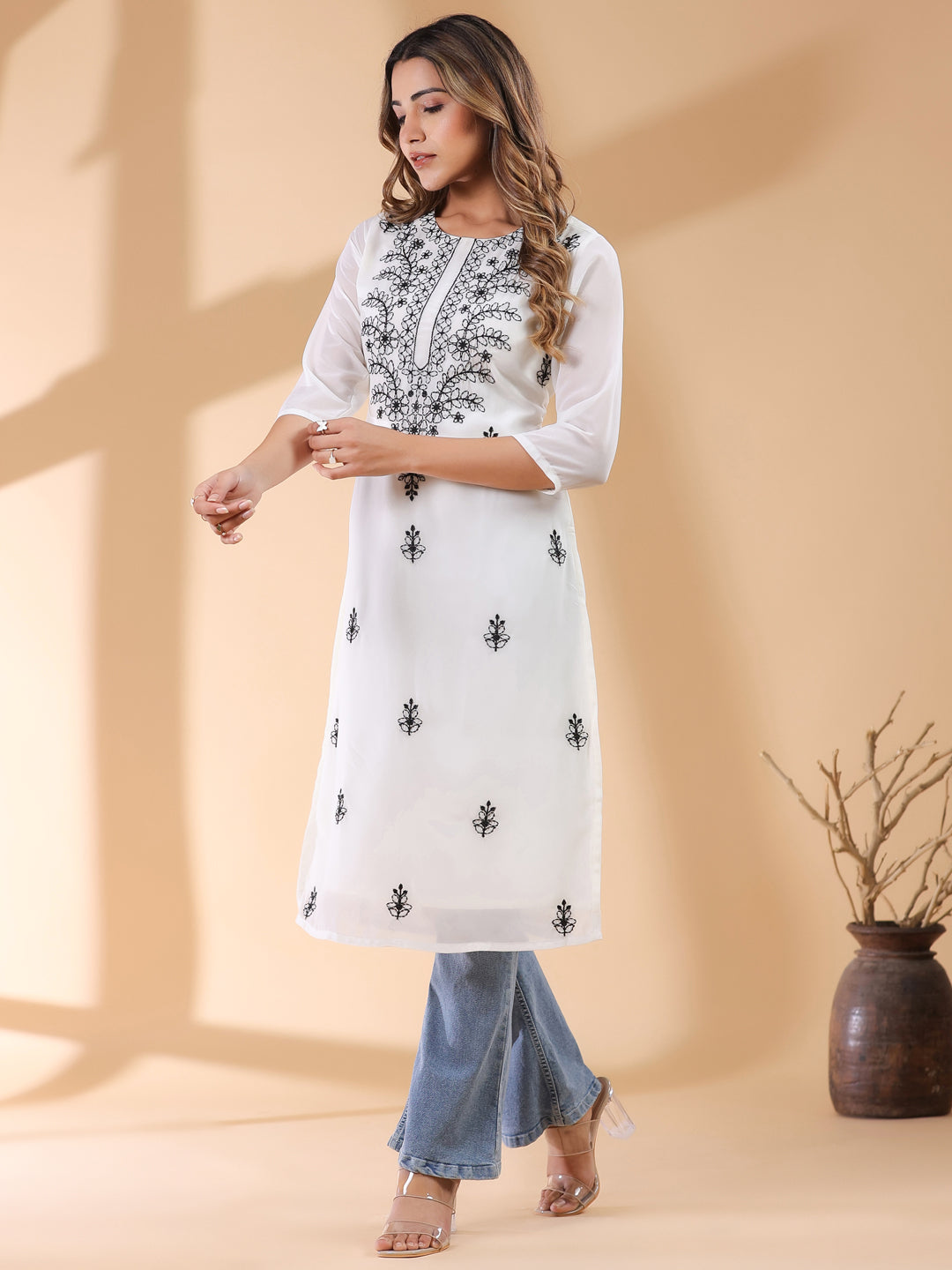 Janasya Dark Georgette Embroidered Straight Kurta