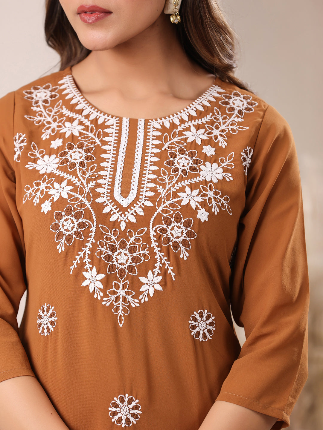 Janasya Dark Georgette Embroidered Straight Kurta