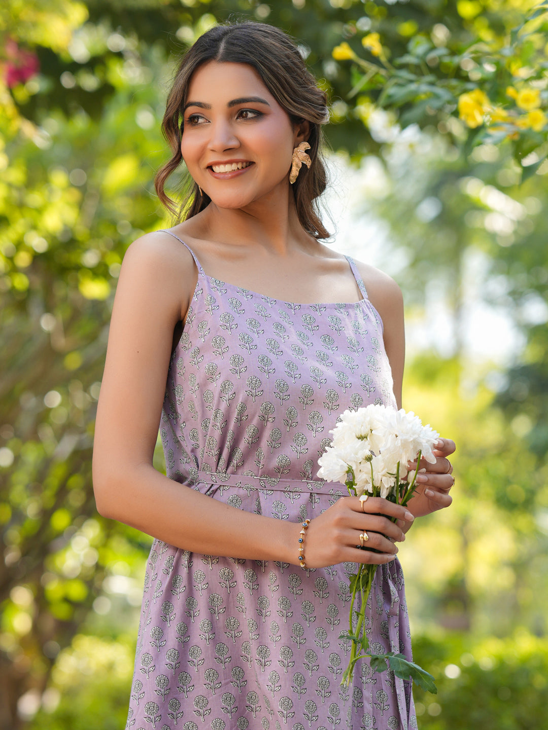 Janasya Light Cotton Floral A-Line Kurta