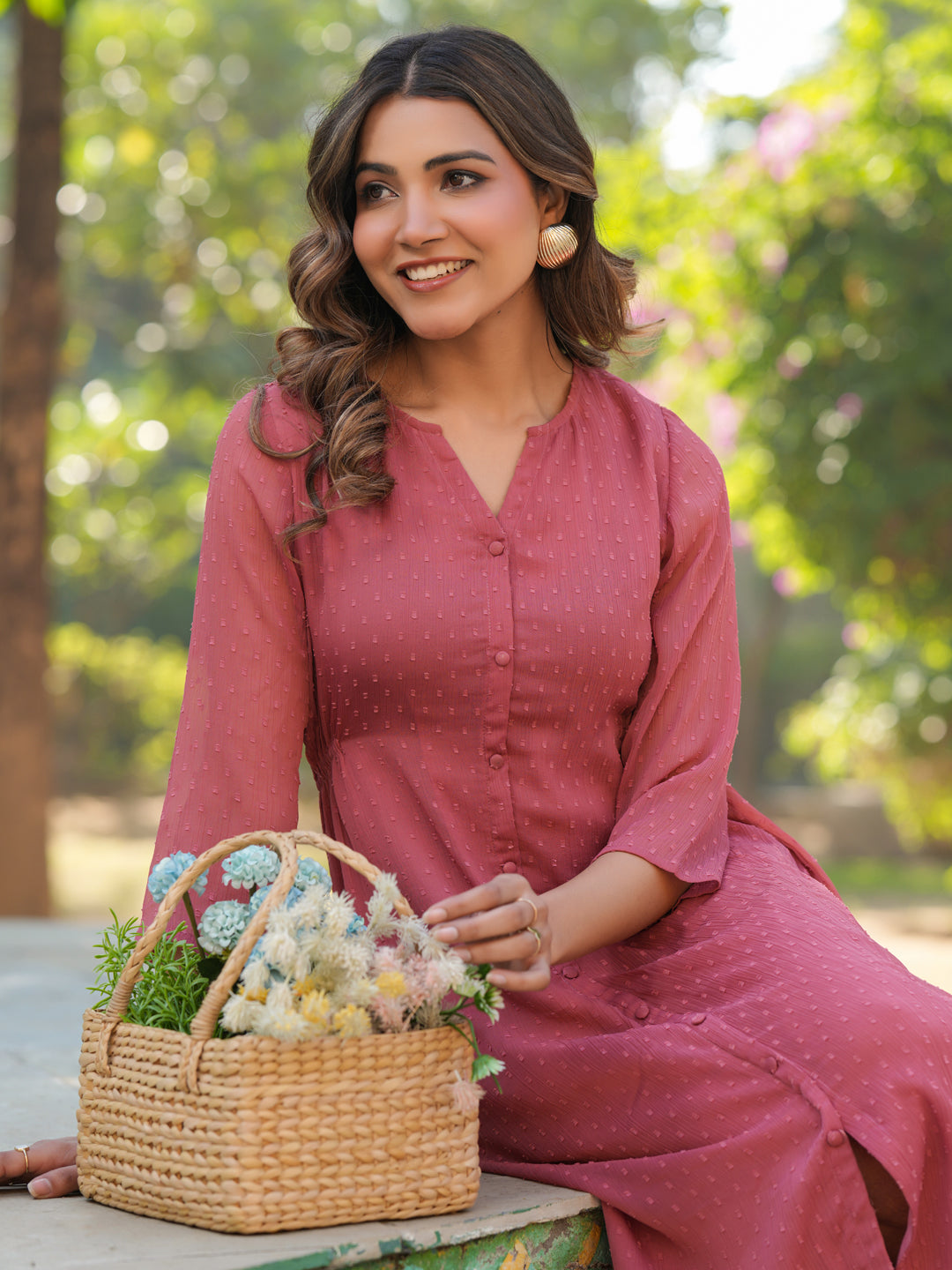 Janasya Light Dobby Chiffon Self Design A-Line Kurta