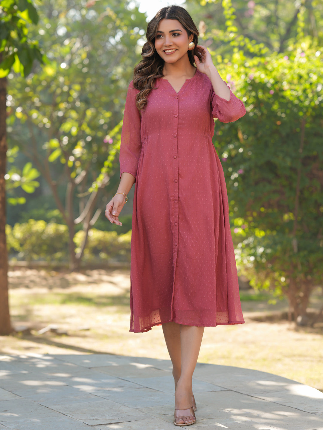 Janasya Light Dobby Chiffon Self Design A-Line Kurta