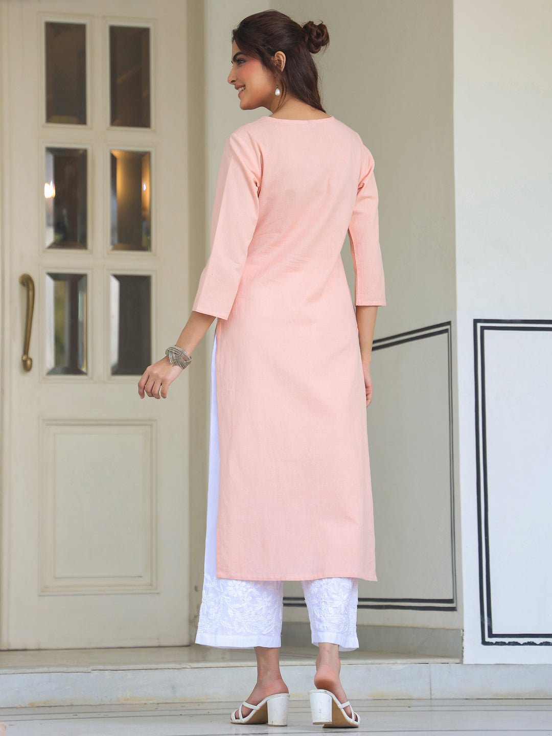Janasya Light Cotton Yoke Embroidery Straight Kurta