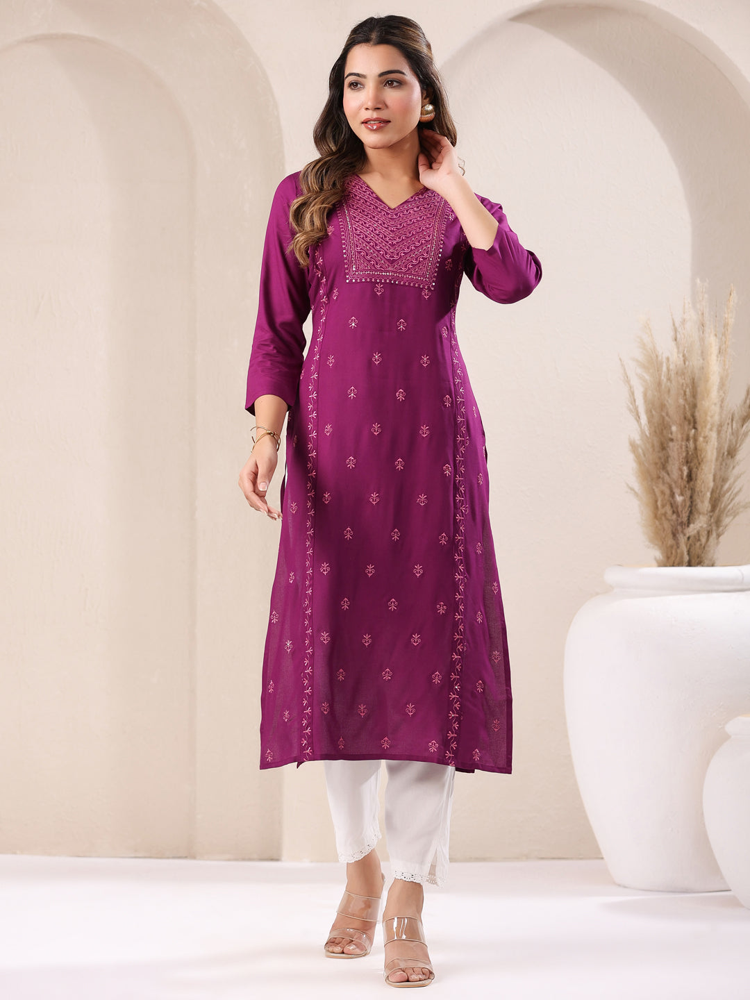 Janasya Dark Rayon Embroidered Straight Kurta