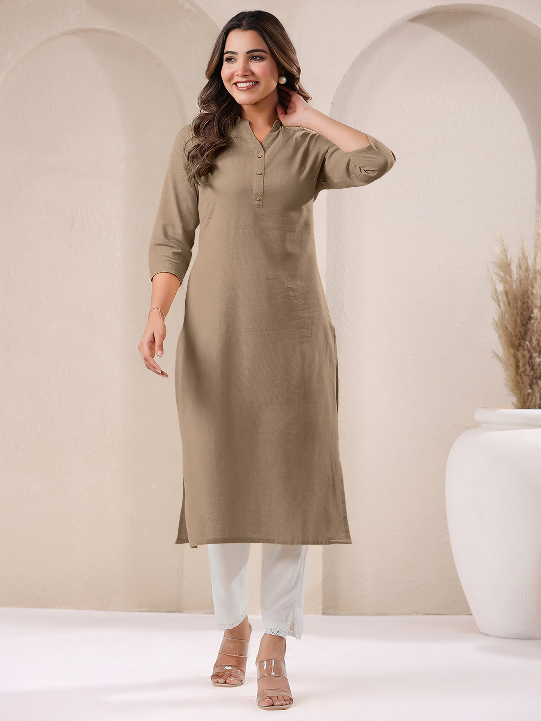 Janasya Light Cotton Solid Straight Kurta