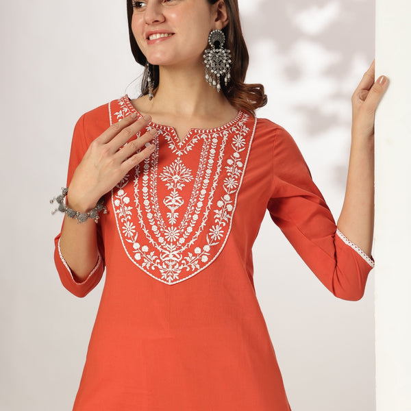Janasya Dark Cotton Embroidered Straight Kurta