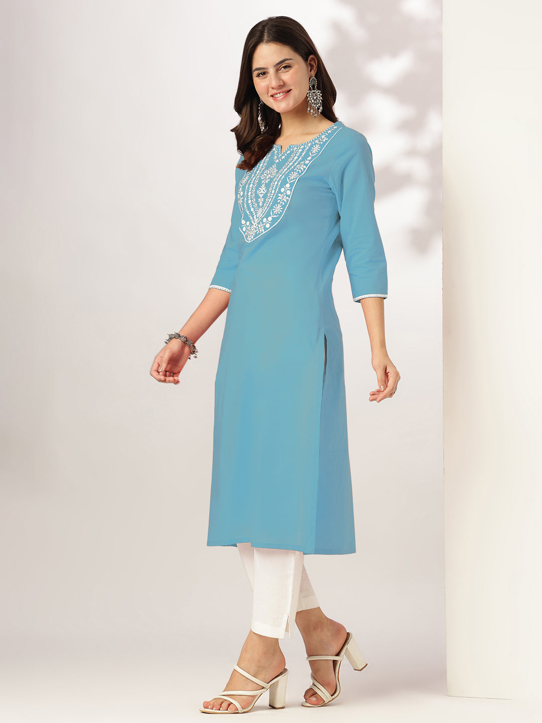 Janasya Light Cotton Yoke Embroidery Straight Kurta