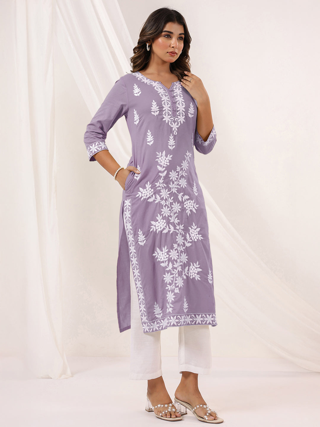 Janasya Light Cotton Embroidered Straight Kurta