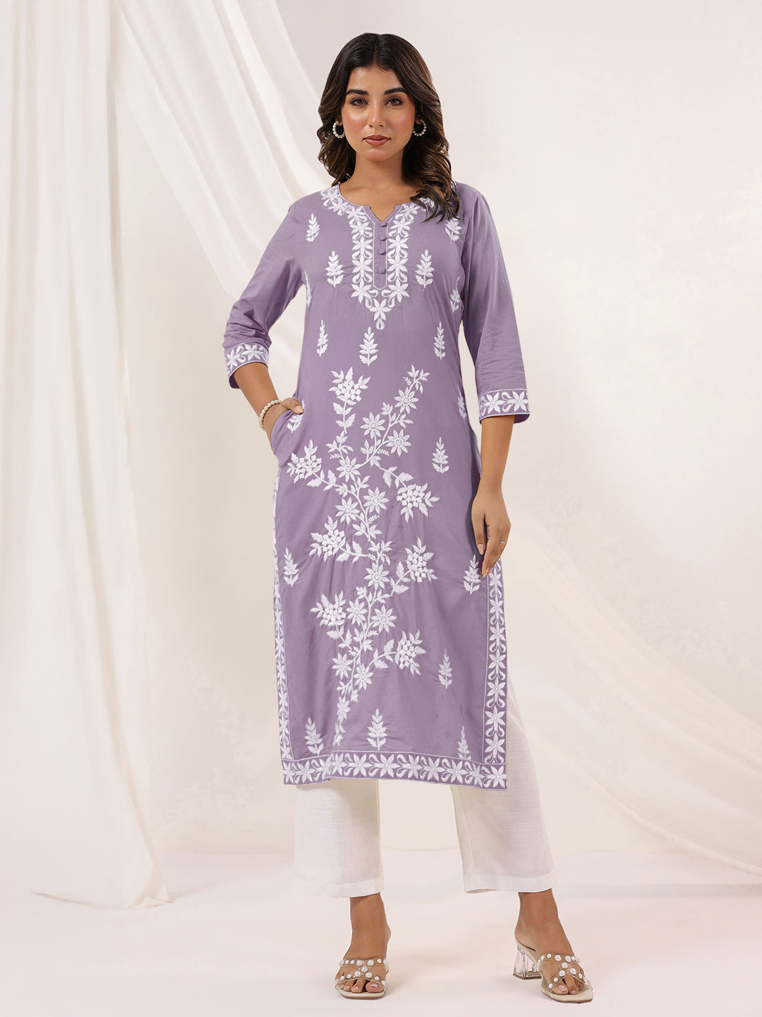 Janasya Light Cotton Embroidered Straight Kurta