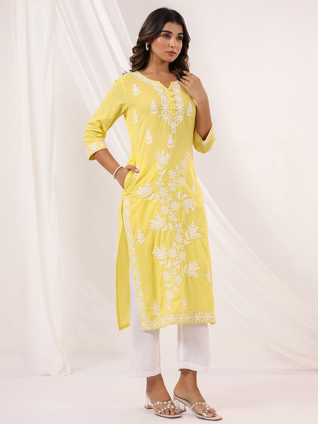 Janasya Light Cotton Embroidered Straight Kurta