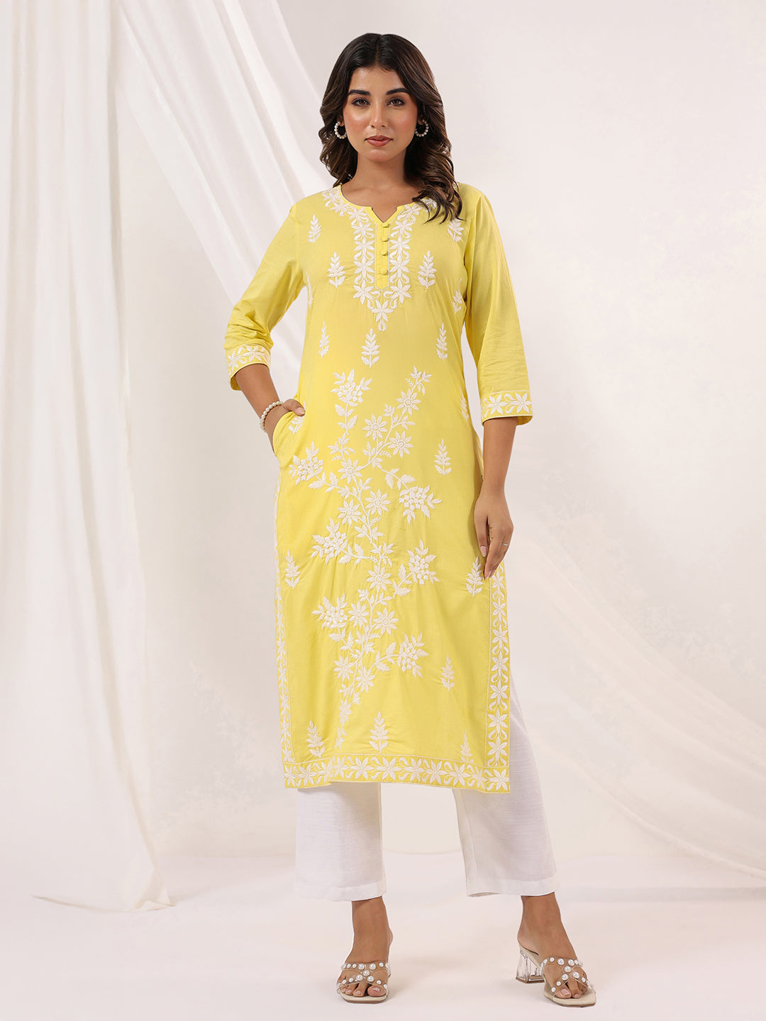Janasya Light Cotton Embroidered Straight Kurta