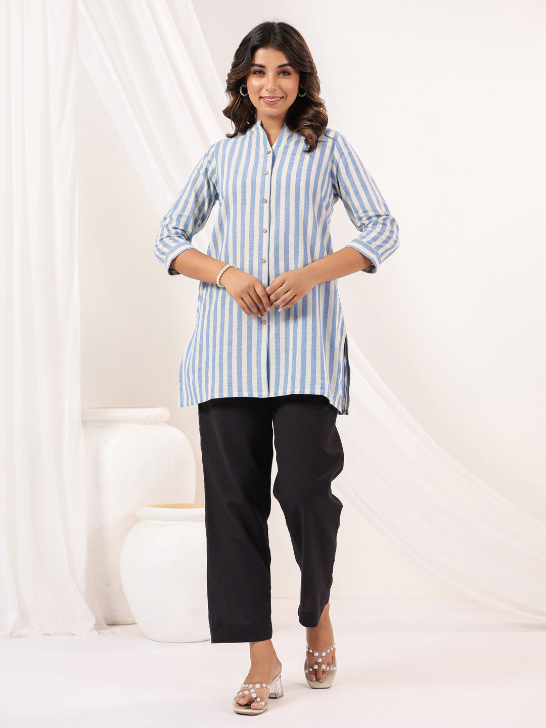 Janasya Light Cotton Striped Straight Kurta