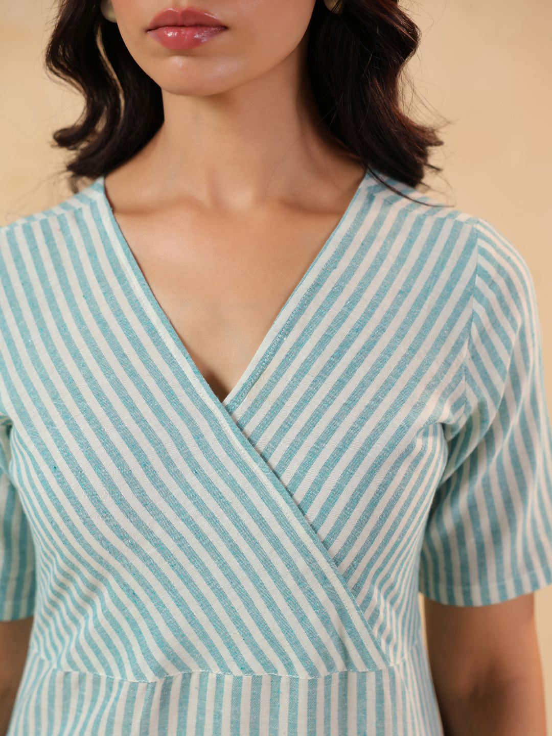 Janasya Light Cotton Striped Straight Kurta