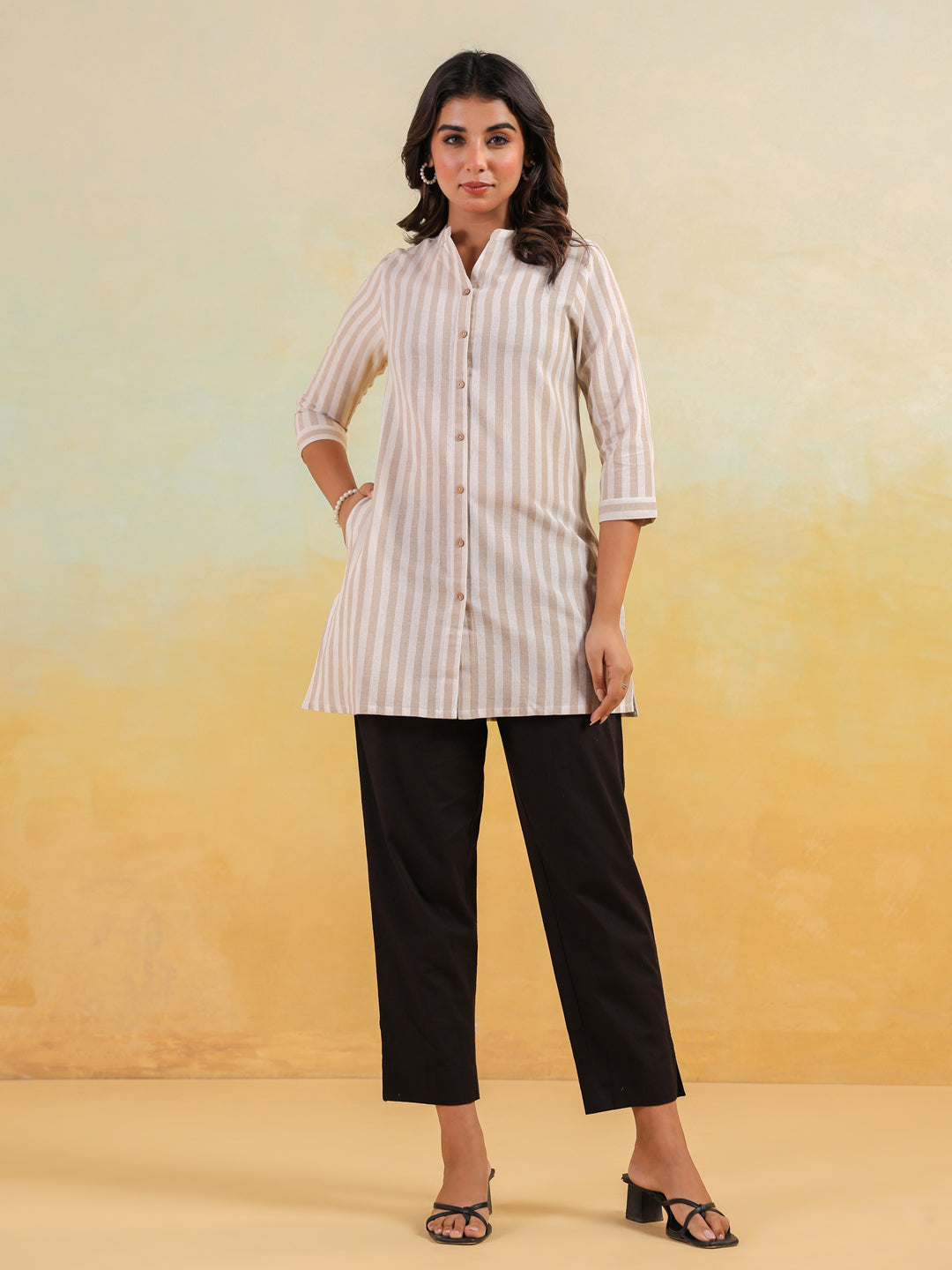 Janasya Light Cotton Striped Straight Kurta